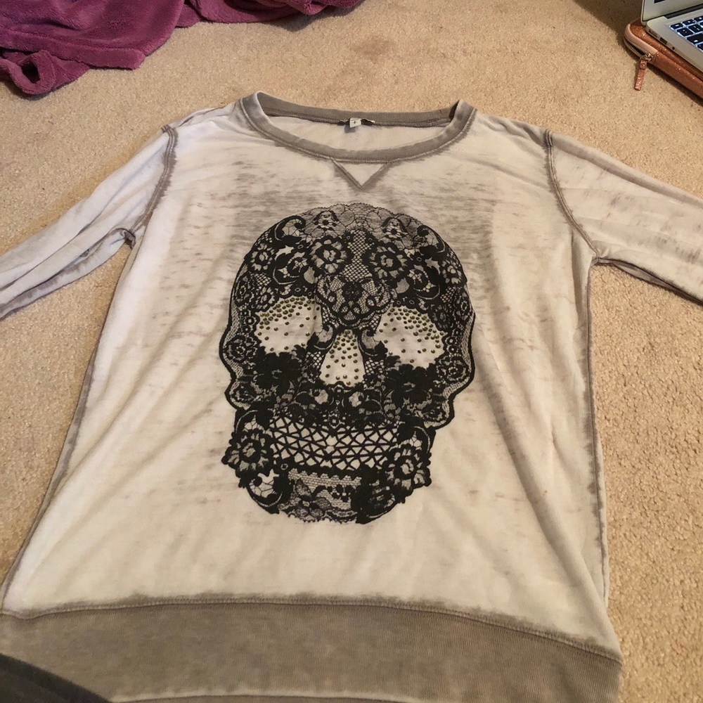 skull shirt